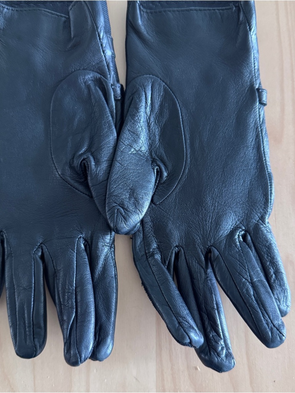 Gucci Leather & Canvas Gloves with Gold Horsebit - Picture 2 of 5